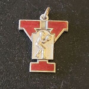 Vintage 1943 College of Idaho Yutes‎ Basketball Badge Keychain Zipper Pull Rare